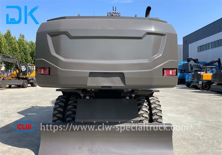 CL9215 Tire Excavator rear
